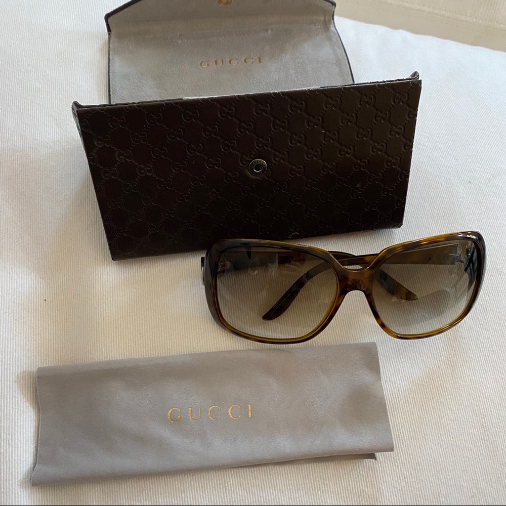 Women’s Gucci Sunglasses